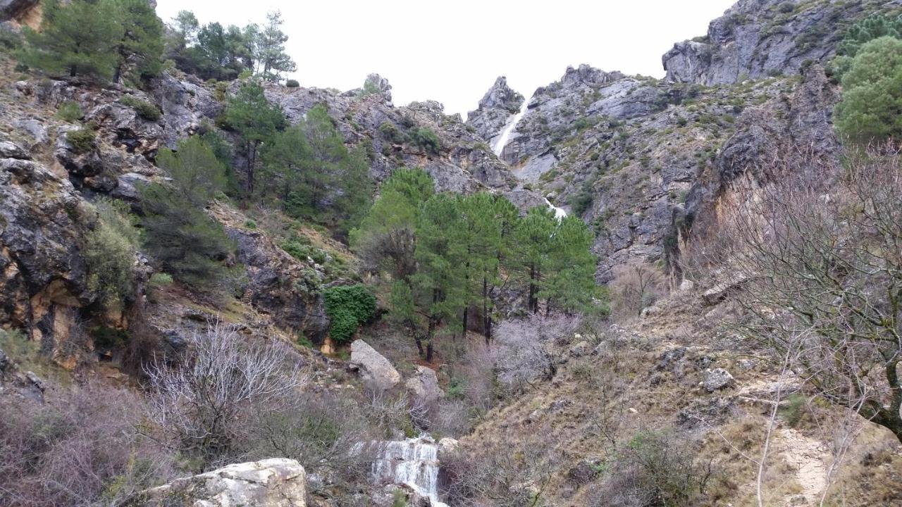 Hotel Balcon De Cazorla Exteriör bild